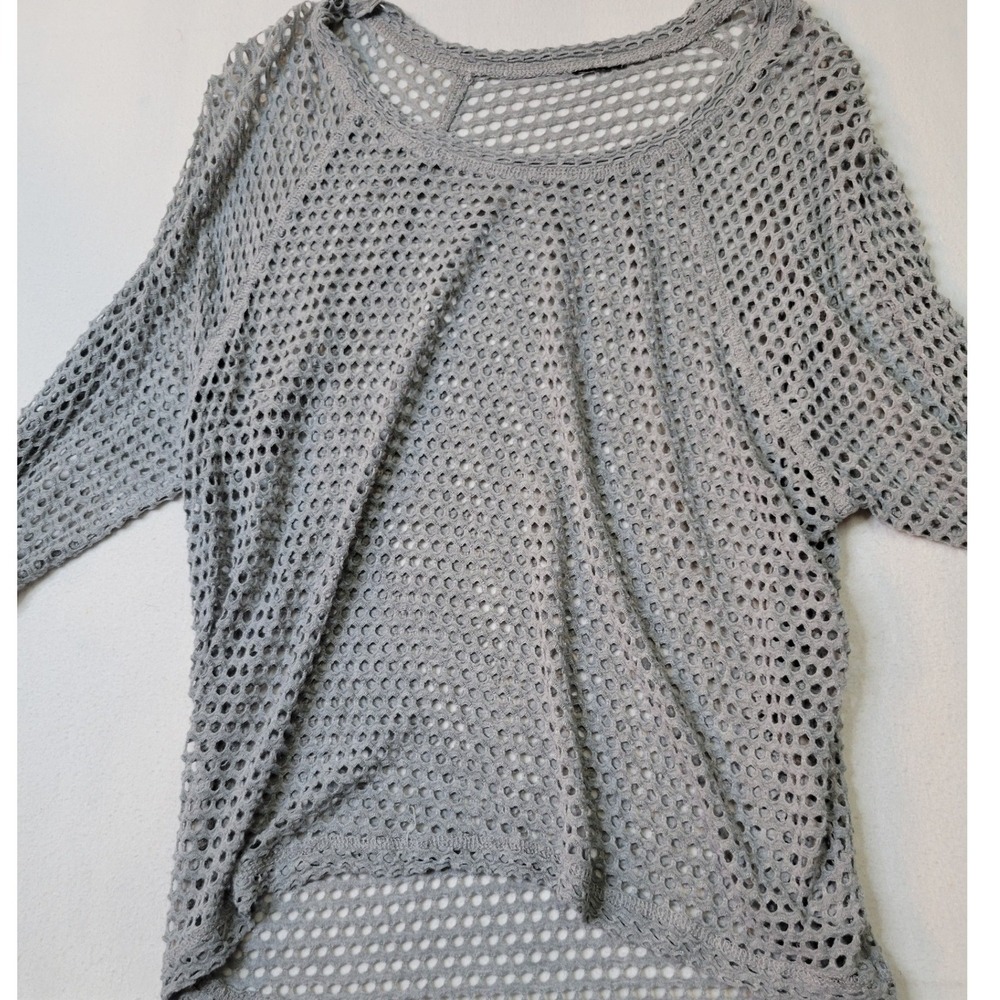 Grey Open Knit Fishnet Mesh Sweater 3/4 Sleeve Scoop Neck Layering Top